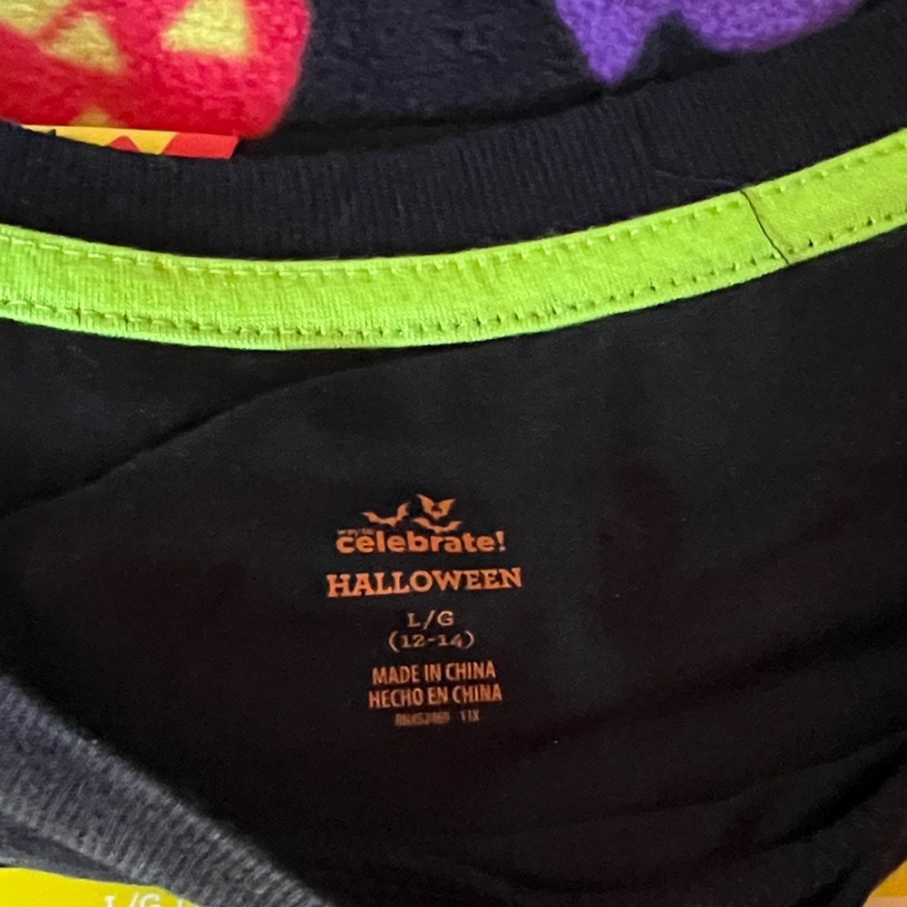 Halloween Women's Pajama Set - Black and Orange - Picture 4 of 5